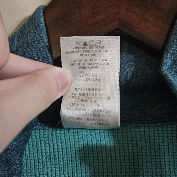 Patagonia Performance BaseLayer Capilene Hooded 1/4 Zip Pullover Womens Large - Picture 6 of 7